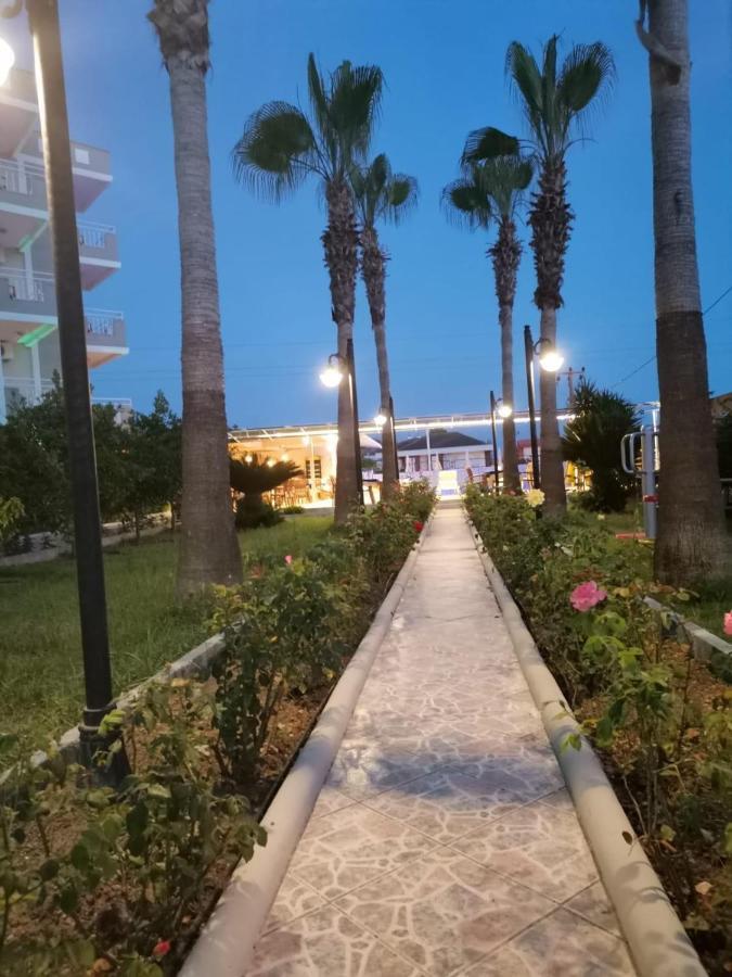 Side Oezguerhan Hotel Εξωτερικό φωτογραφία